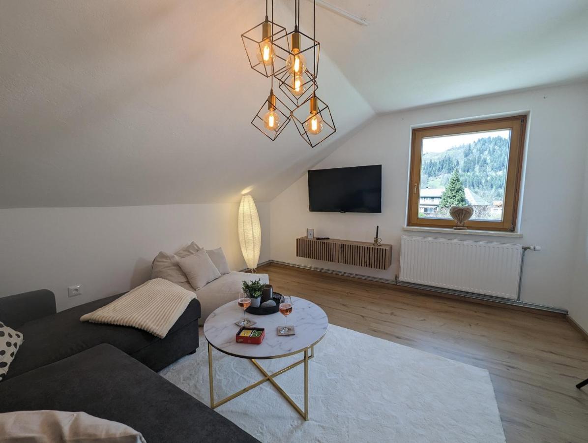 Angerpartments-Sonnige Grosse Wohnung Mit Balkon Und Kostenlosen Parkplatz Döbriach Eksteriør billede